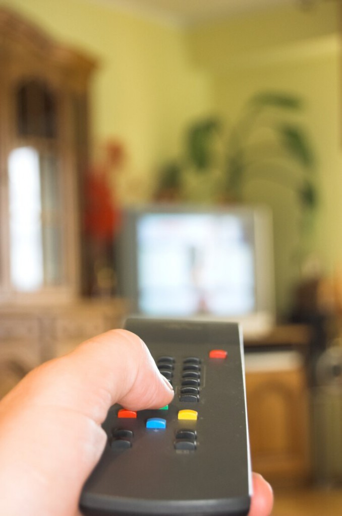remote-control_1160-110-1-678x1024